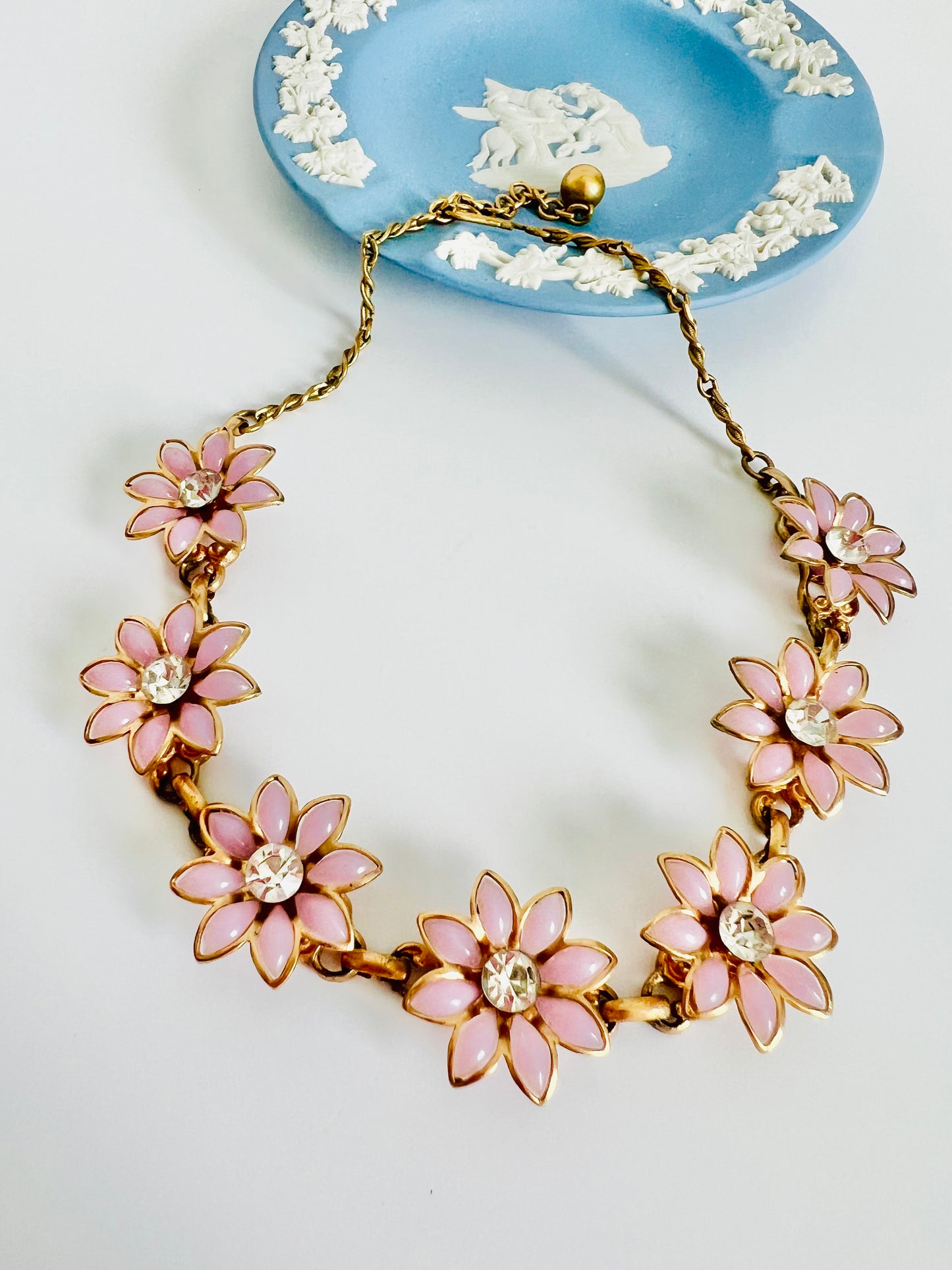 Vintage 1960s Lavender Flowers Celluloid Necklace