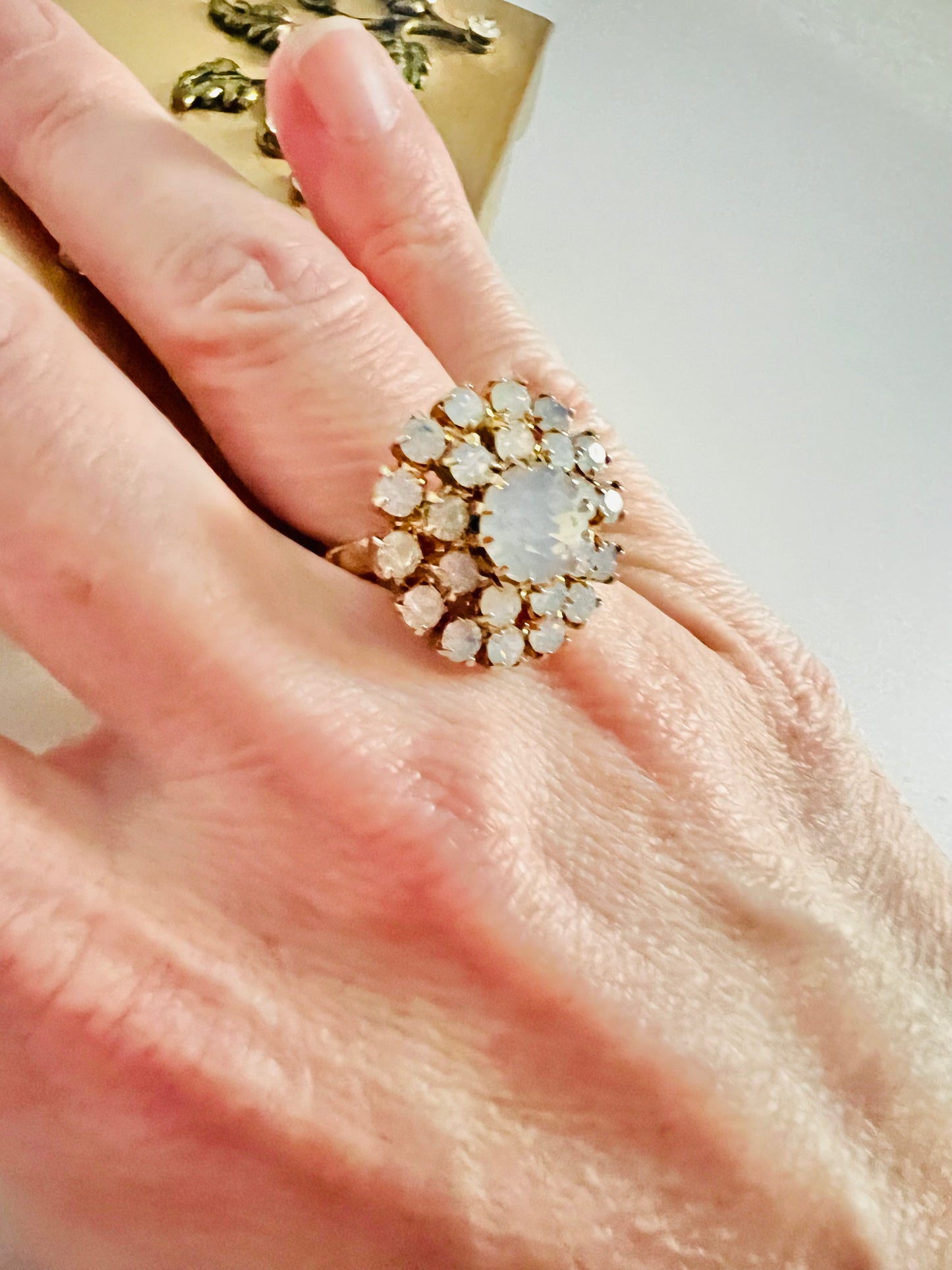 Vintage Opalescent Flower Rhinestone Cocktail Ring