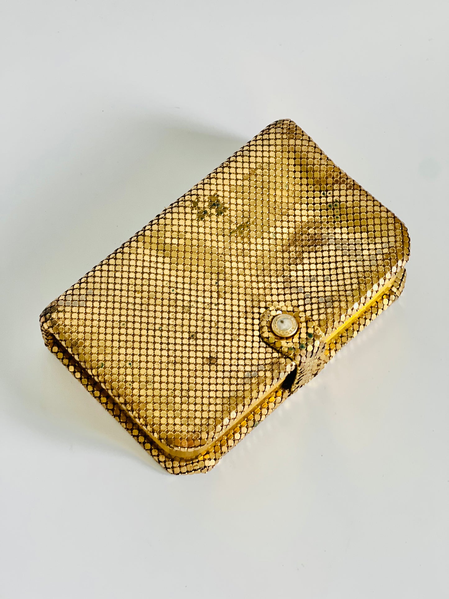 MidCentury Gold Mesh Snap Closure Grooming Kit
