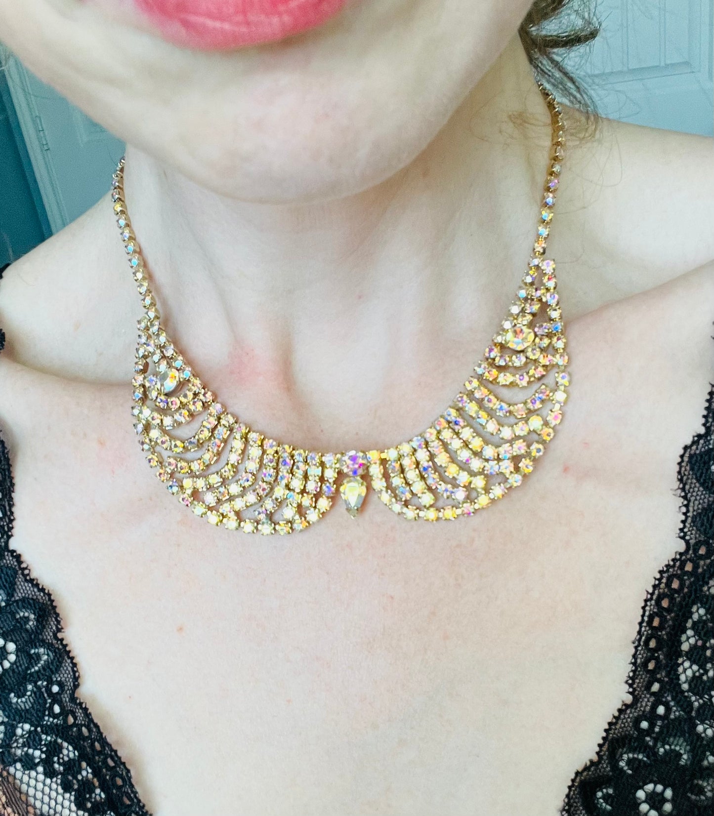 Vintage 1960s AB Rhinestone Peter Pan Collar Necklace