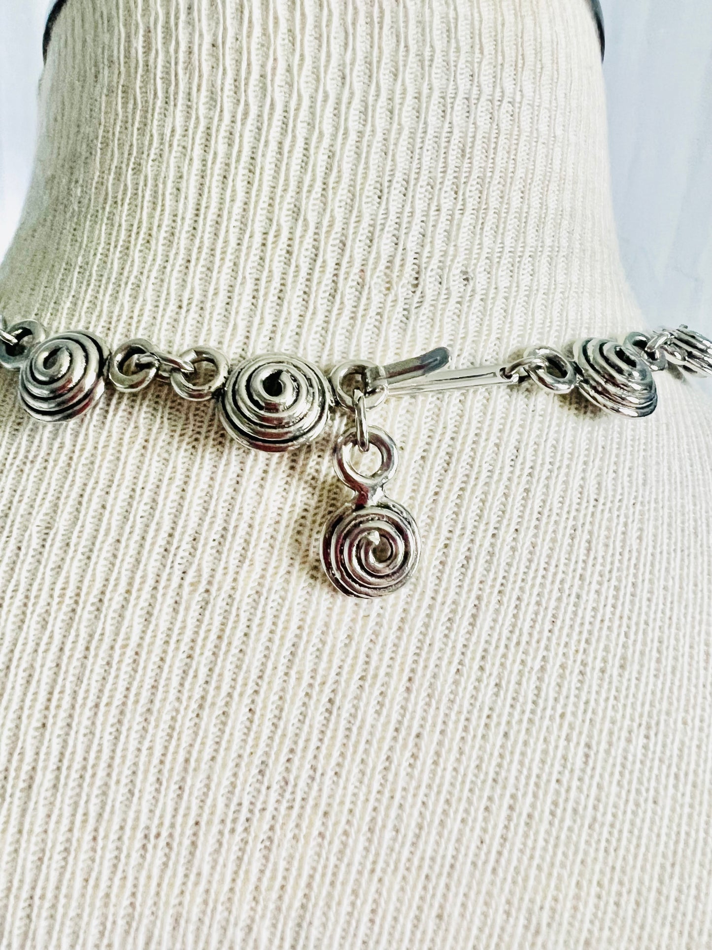 Vintage 1970s Etruscan Revival Grey Glass Statement’s Necklace