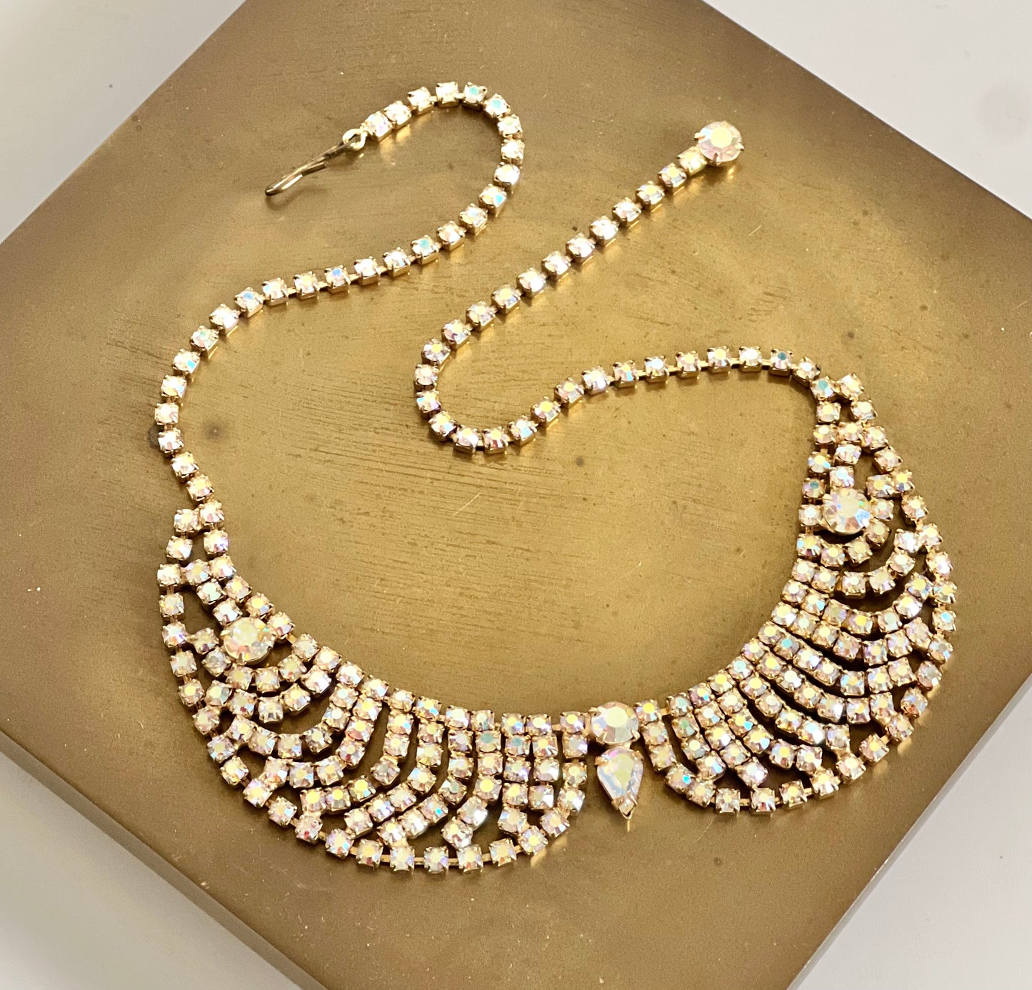 Vintage 1960s AB Rhinestone Peter Pan Collar Necklace