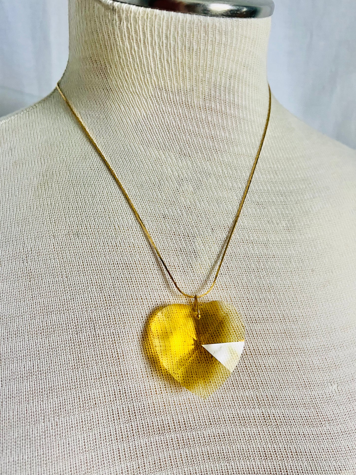 Vintage Yellow Rivoli Heart Glass Pendant Necklace