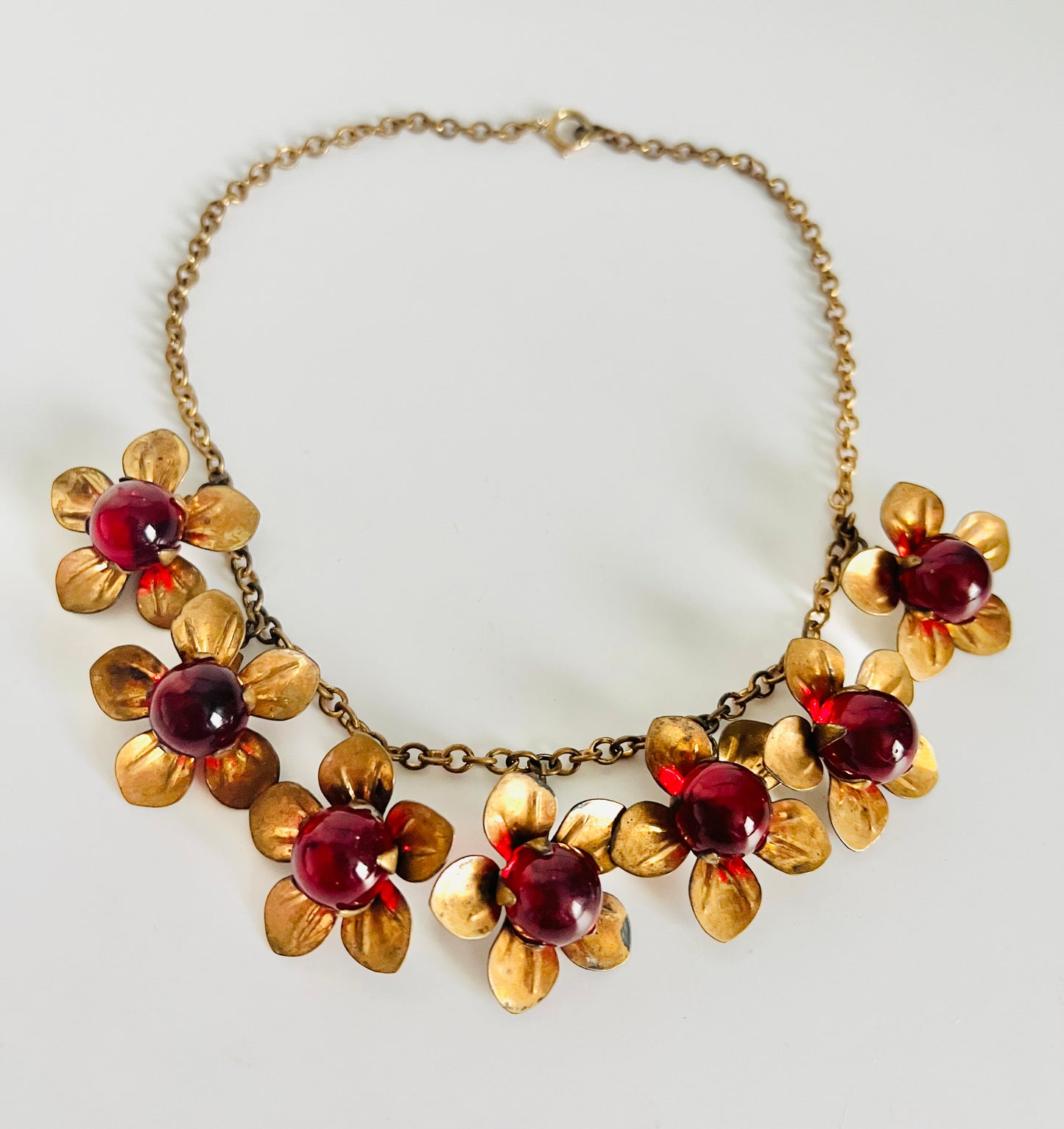 Vintage 1930s Art Deco Red Glass Flowers Necklace