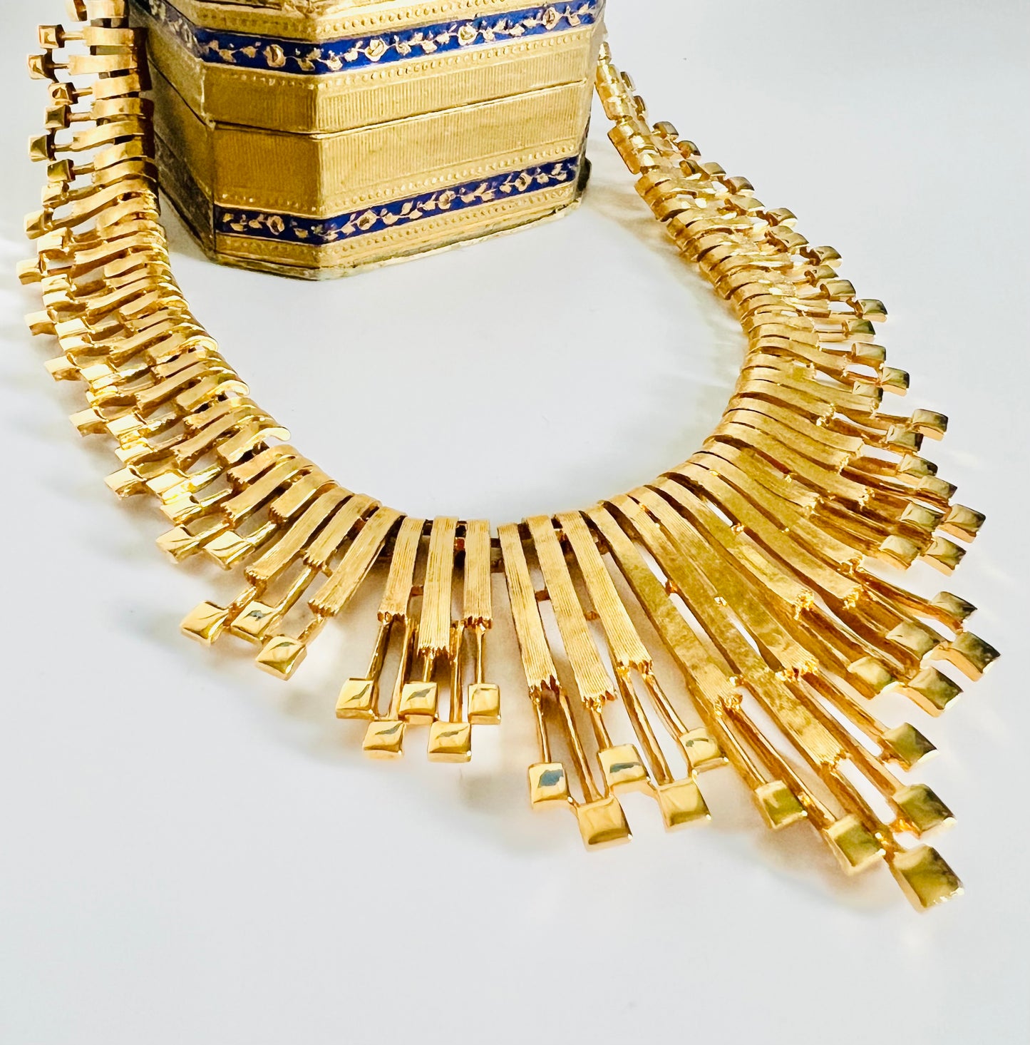 Vintage 1970s Monet Fantessa Gold Statement Necklace