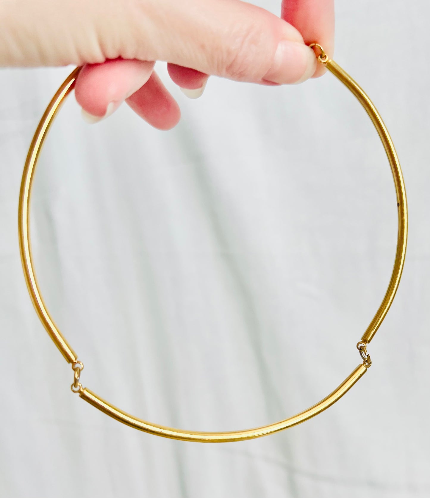 Vintage Trifari Gold Curved Bar Choker Necklace