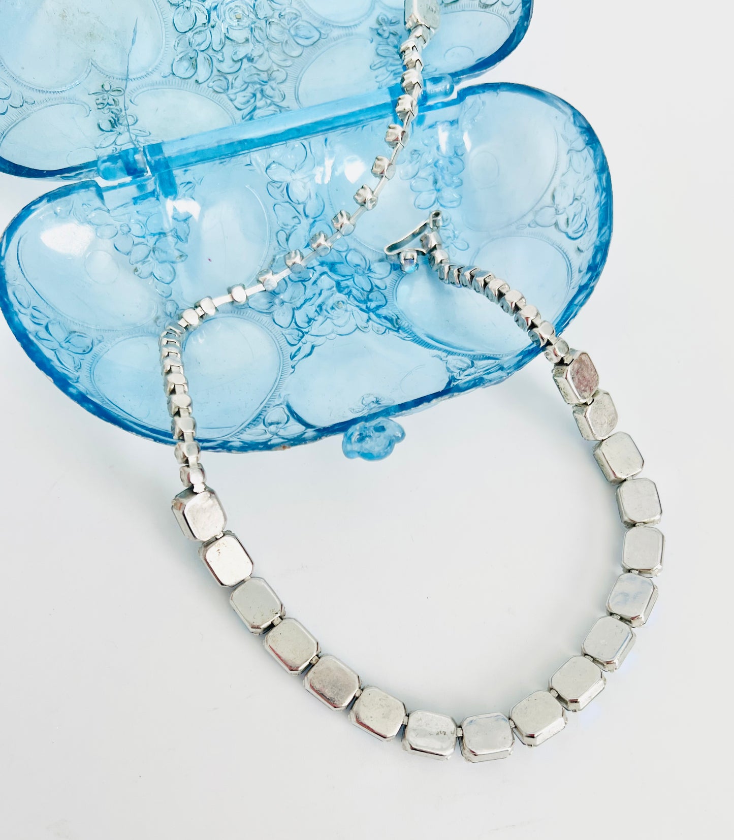 Vintage 1950s Weiss AB Peacock Blue Choker Necklace