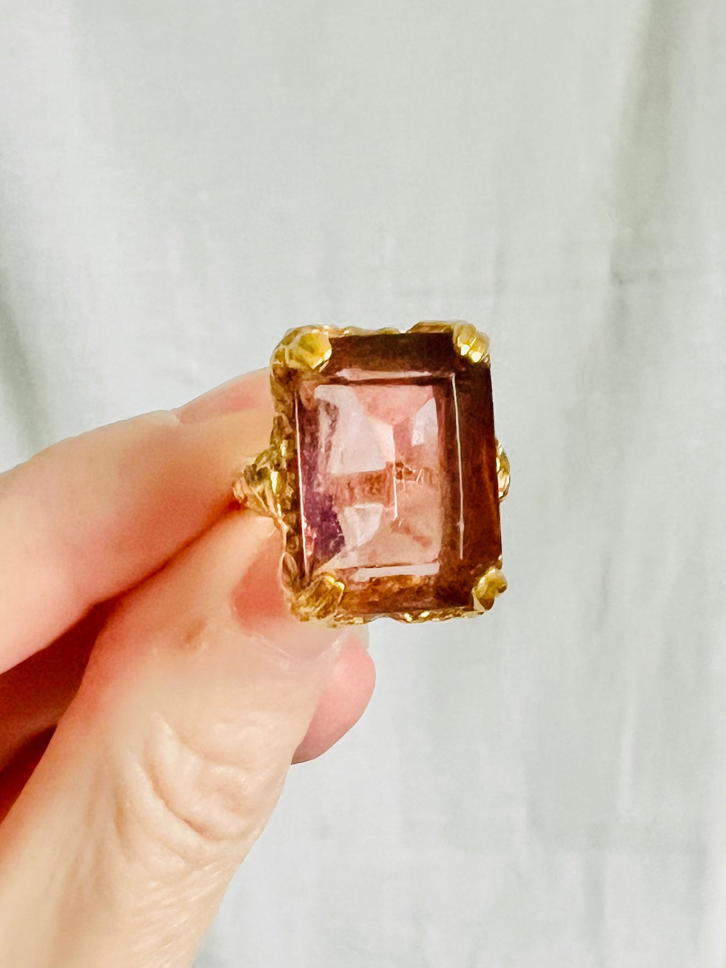 Vintage Lavender Faceted Glass Adjustable Sarah Coventry Ring