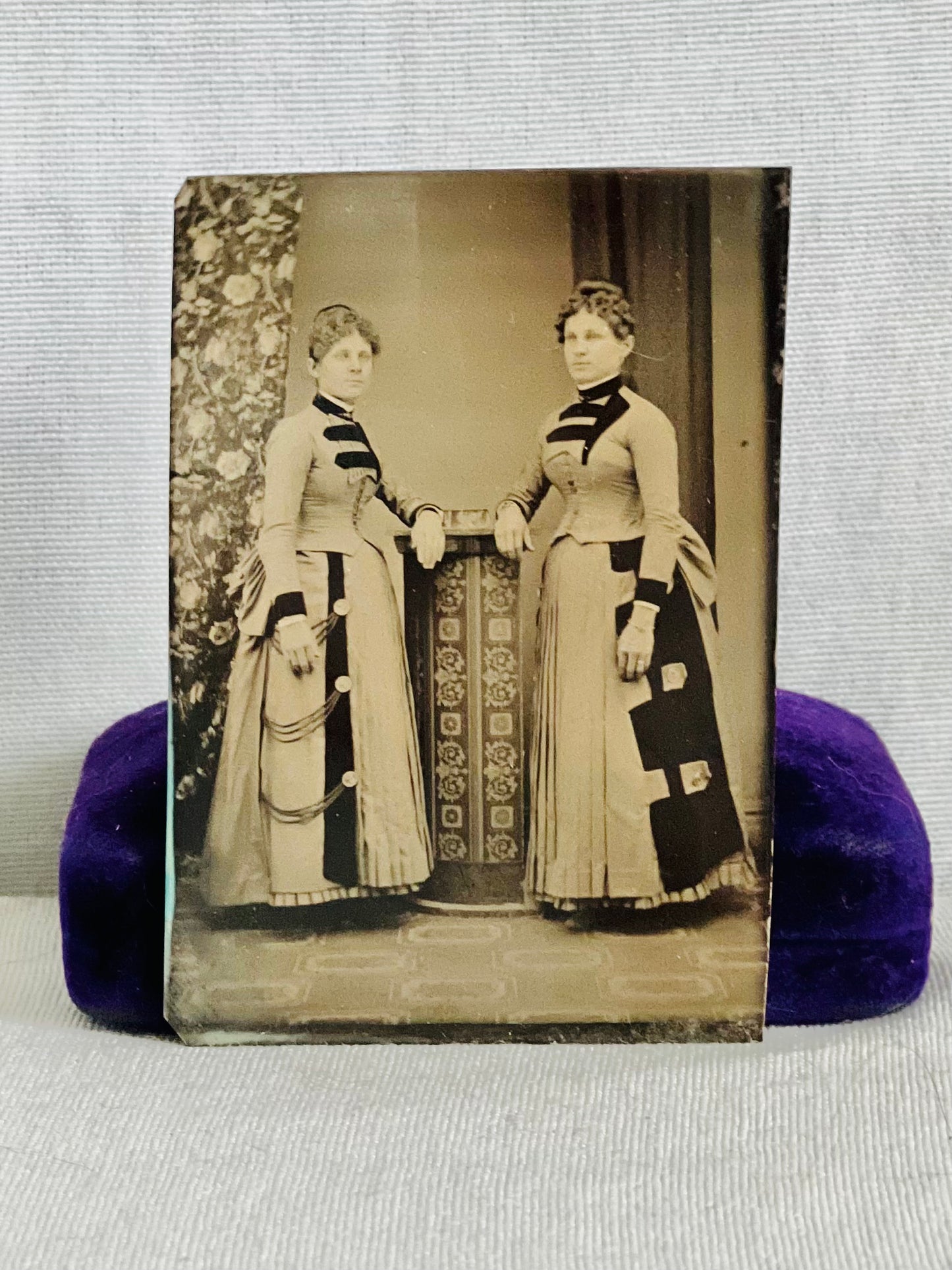Antique Nineteenth Century Tintype Photo Two Ladies