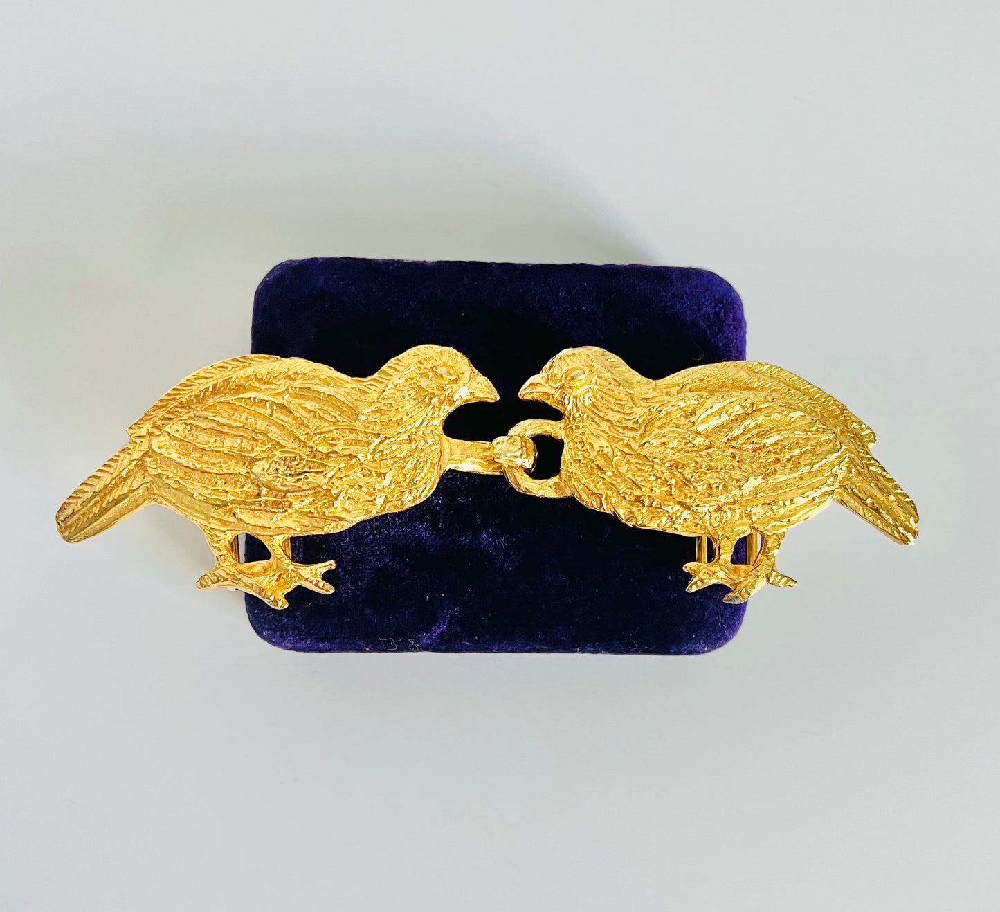 Vintage Mimi Di N 1973 Gold Tone Bird Belt Buckle