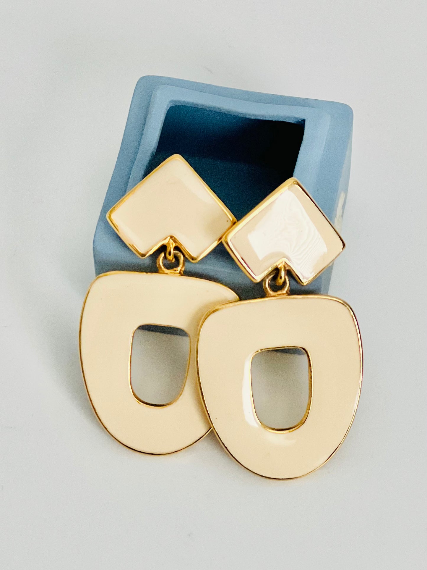 Vintage 1990s Large Cream Enamel Geometric Pierced Earrings
