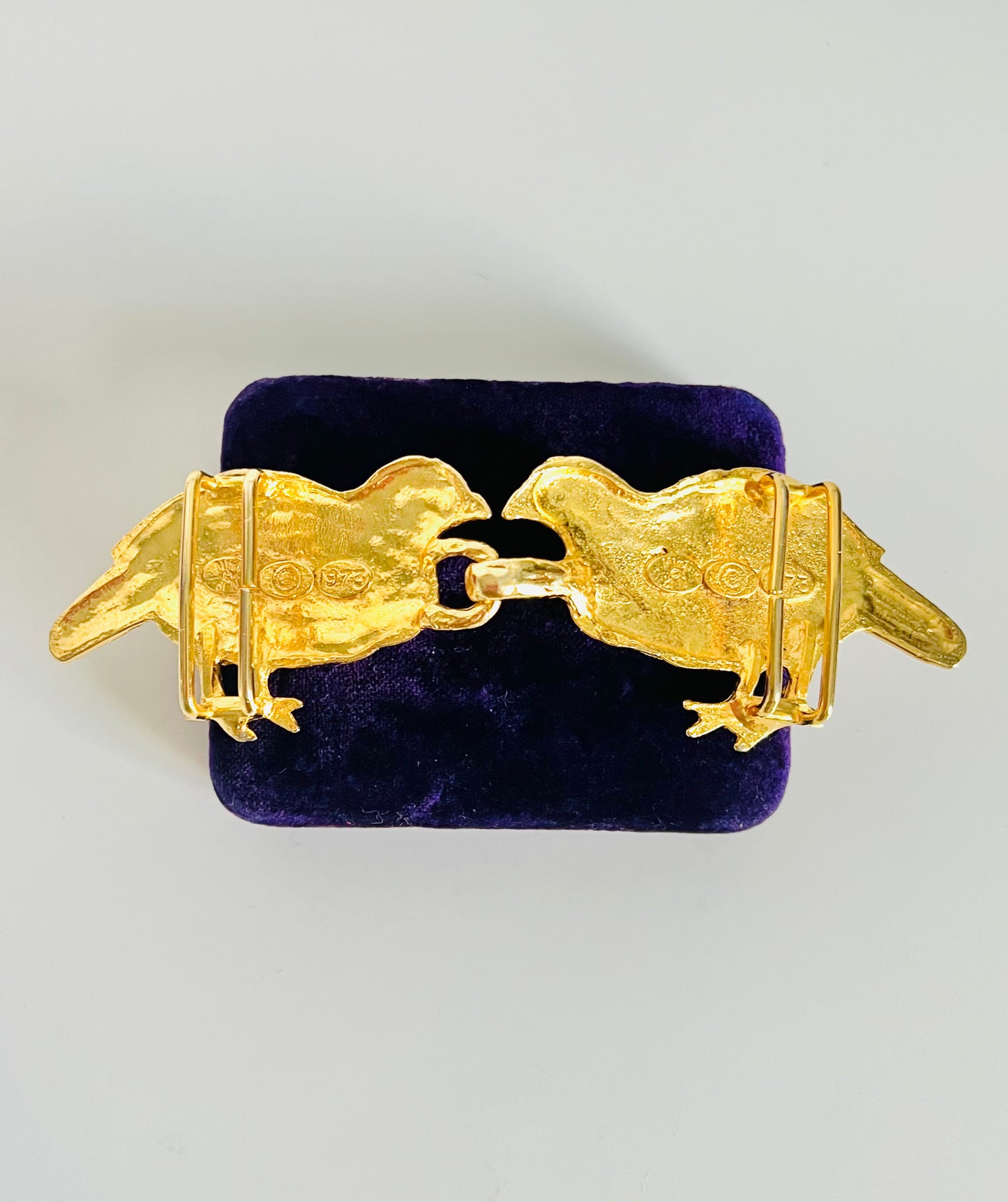 Vintage Mimi Di N 1973 Gold Tone Bird Belt Buckle