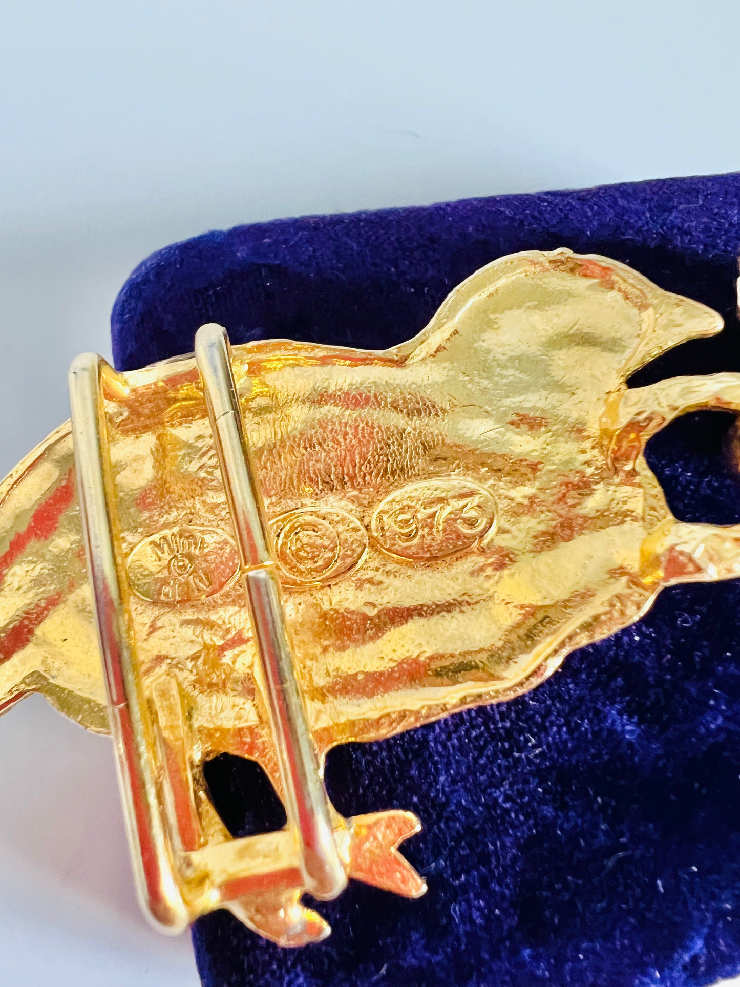 Vintage Mimi Di N 1973 Gold Tone Bird Belt Buckle