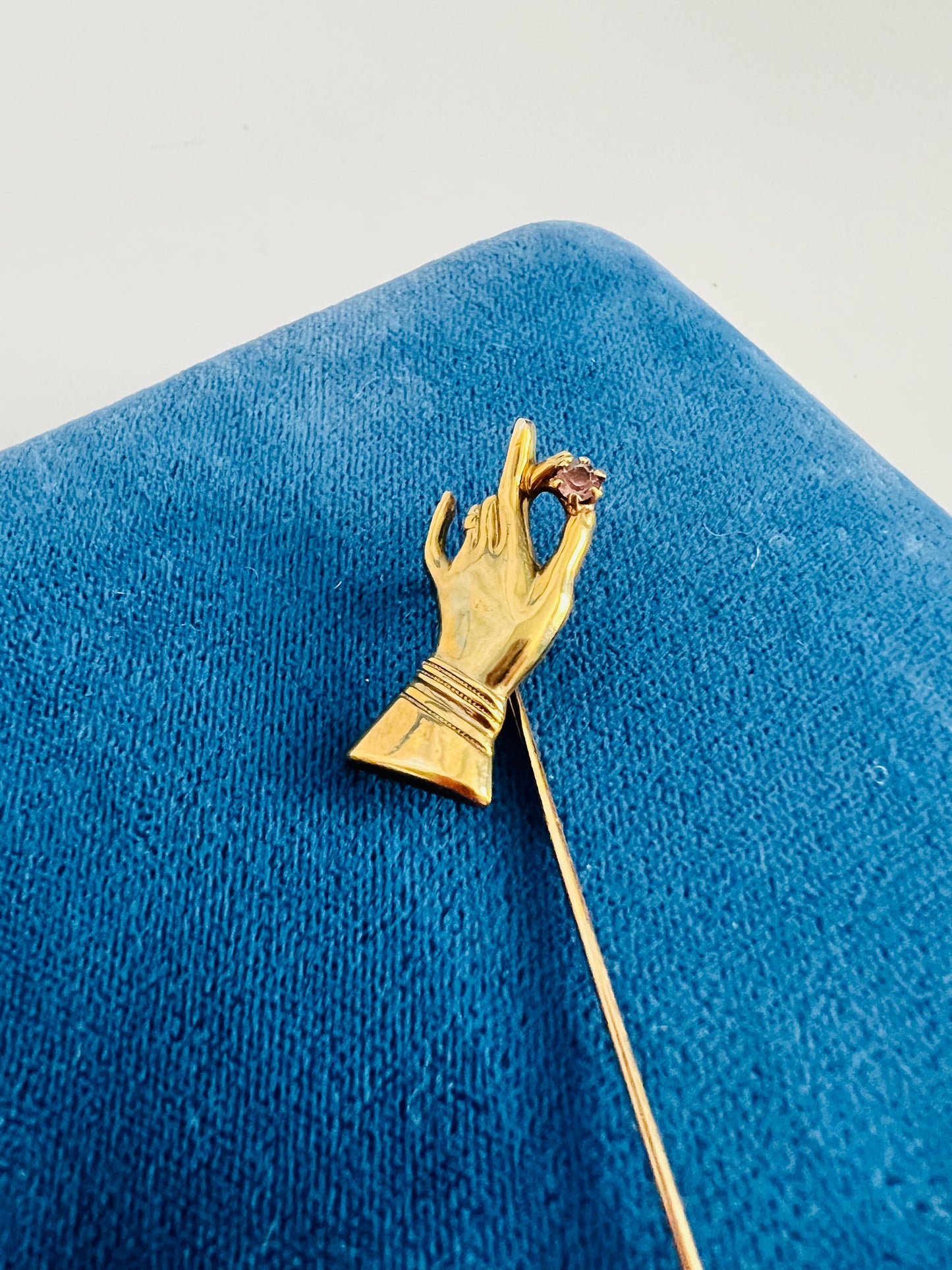 Deadstock Vintage Gold 1970s Figural Hand Stick Pin Brooch