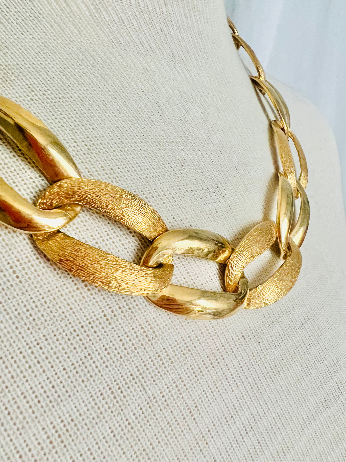 Vintage Napier Large Oval Shiny and Brushed Gold Chain Link Necklace