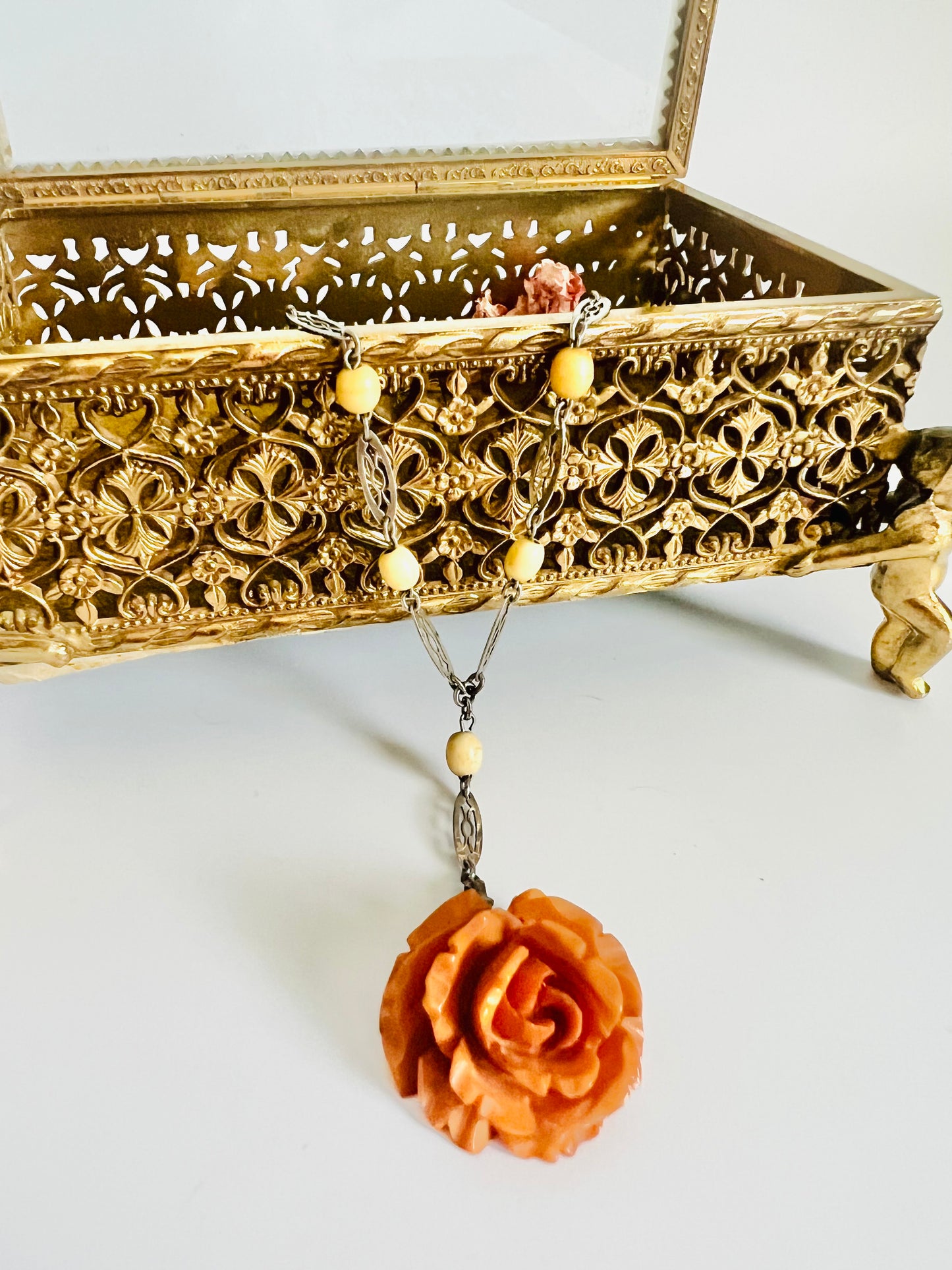 Vintage 1930s Bakelite Carved Rose Silver Tone Art Deco Necklace