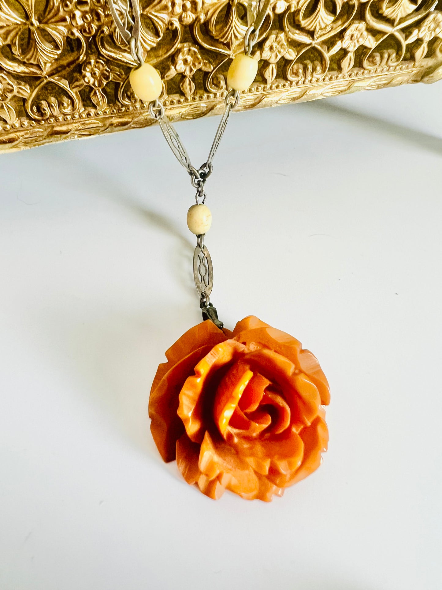 Vintage 1930s Bakelite Carved Rose Silver Tone Art Deco Necklace