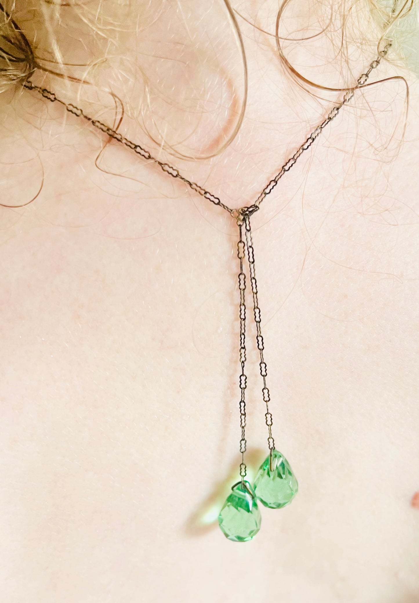 Art Deco Green Czech Faceted Glass Teardrop Lariat Necklace
