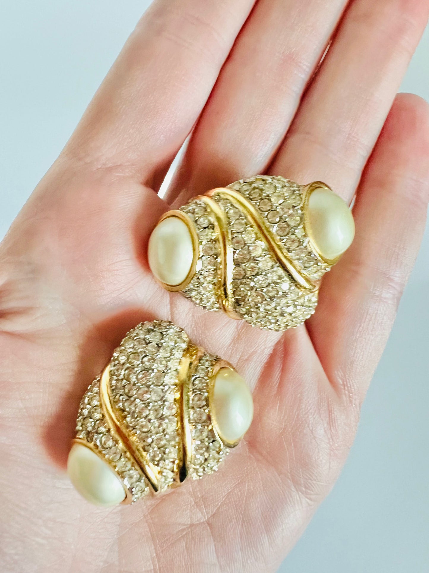 Vintage Ciner Baroque Pearl Pave Rhinestone Clip Earrings