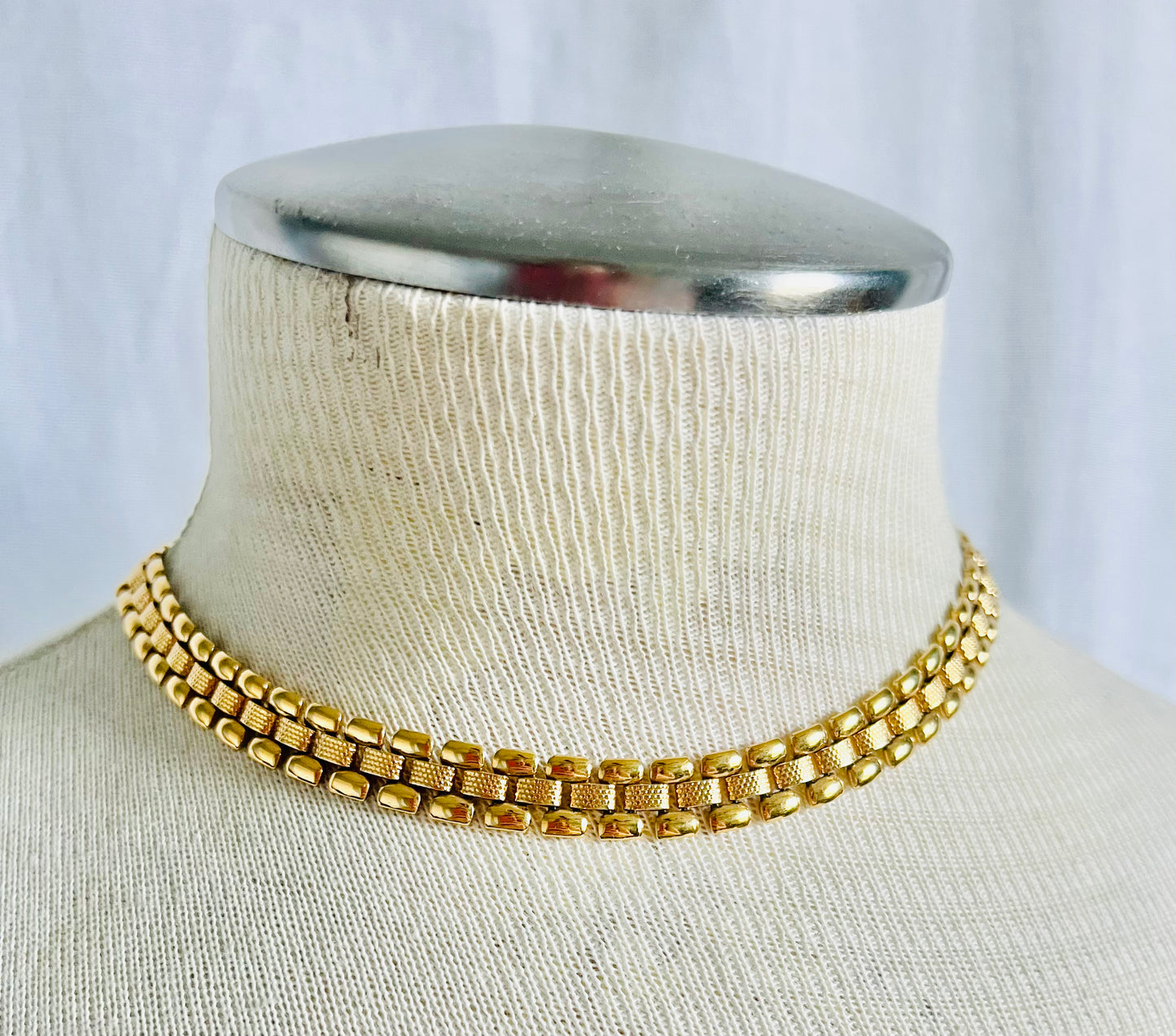 Vintage 1980s Monet Gold Plated Book Chain