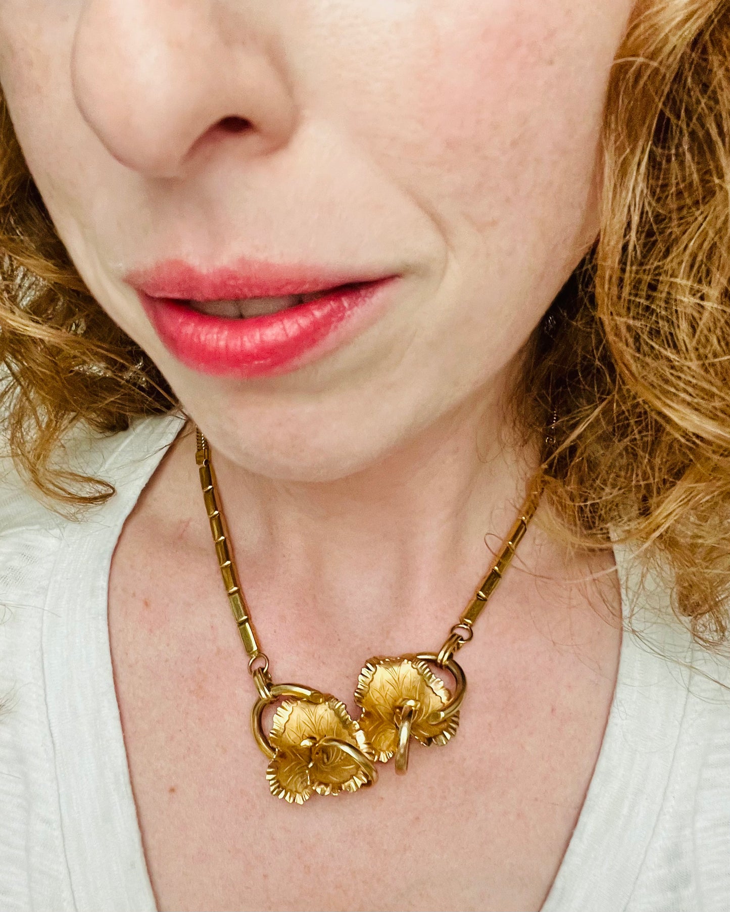 MidCentury 1950s Golden Flowers Choker Necklace