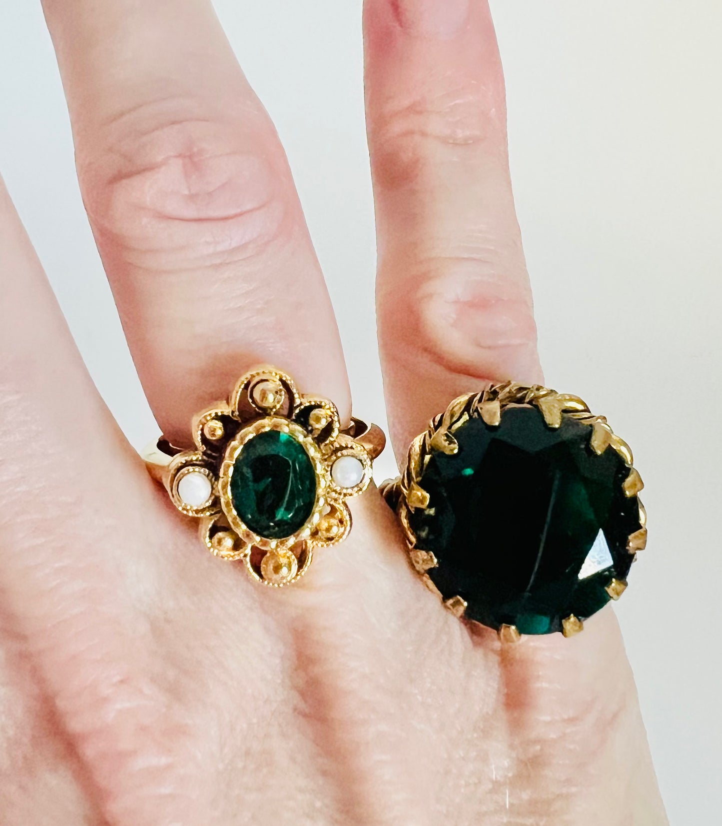 Vintage Avon Green Glass and Faux Pearl Ring