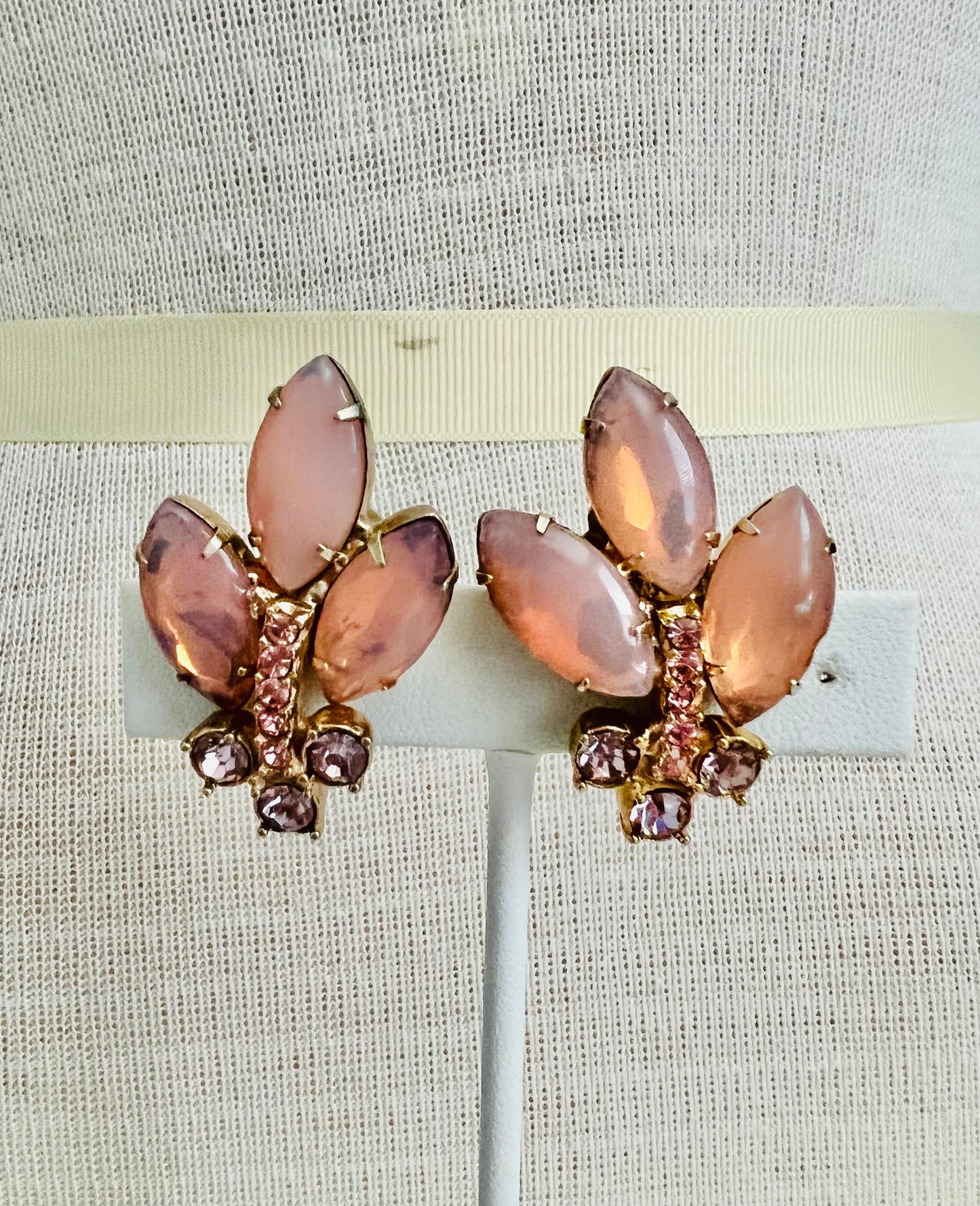 Vintage Soft Pink Opalescent Glass Rhinestone Clip Earrings