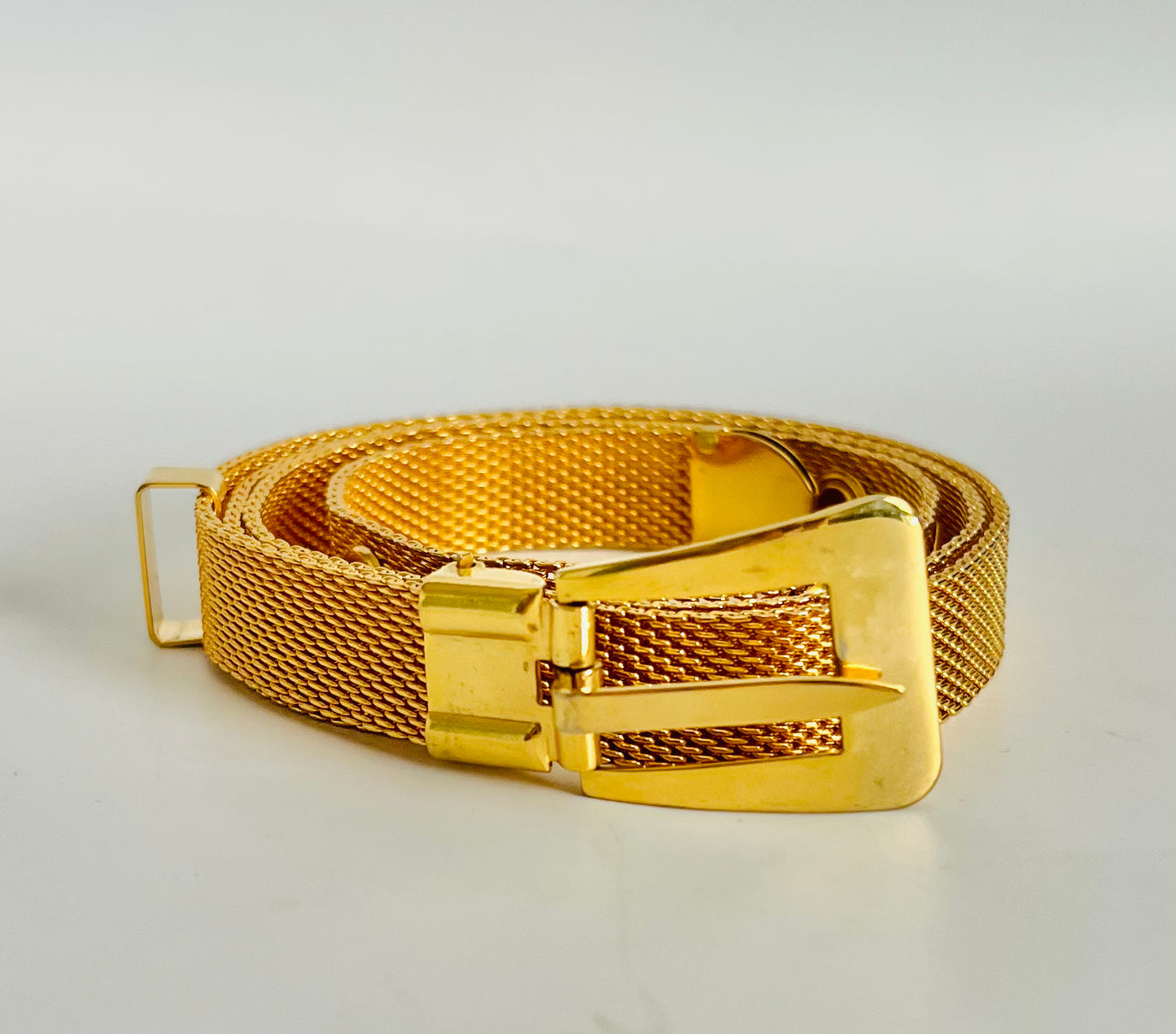 Vintage 1970s Gold Whiting and Davis Style Mesh Belt