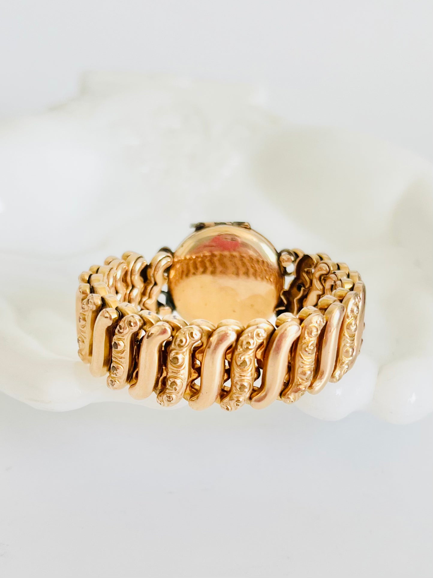 Vintage Carmen D.F.B Co. 1940s Gold Filled Locket Sweetheart Bracelet