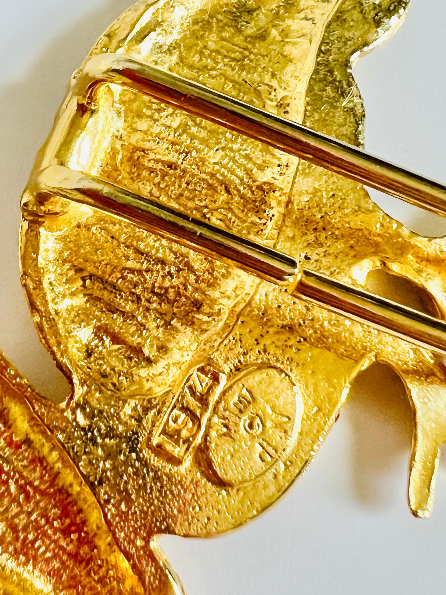 Mimi Di N 1974 Rare Gold Tone Pelican Belt Buckle