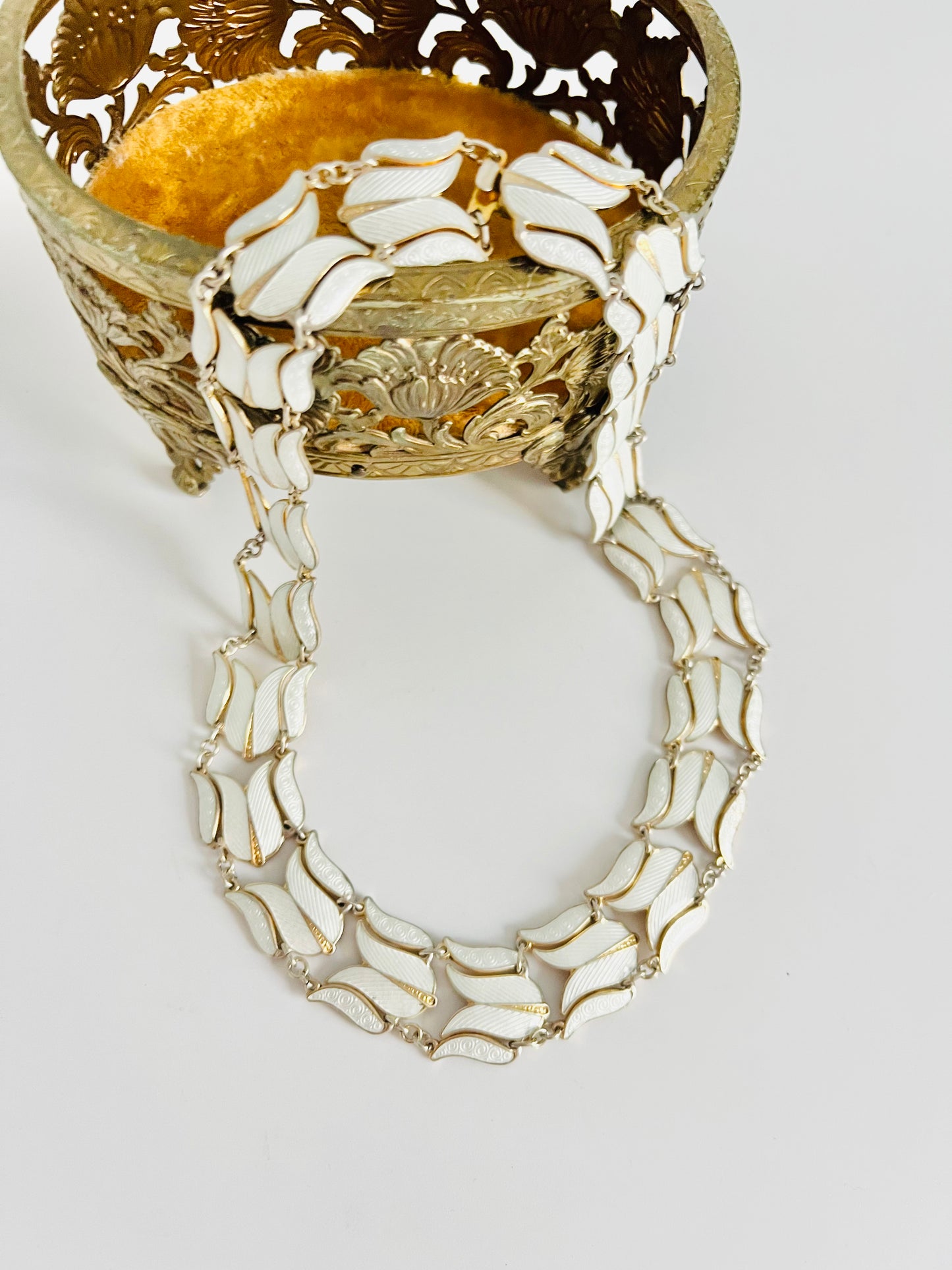 Vintage Asbjorn Birkelund Norwegian Sterling Silver White Enamel Collar Necklace