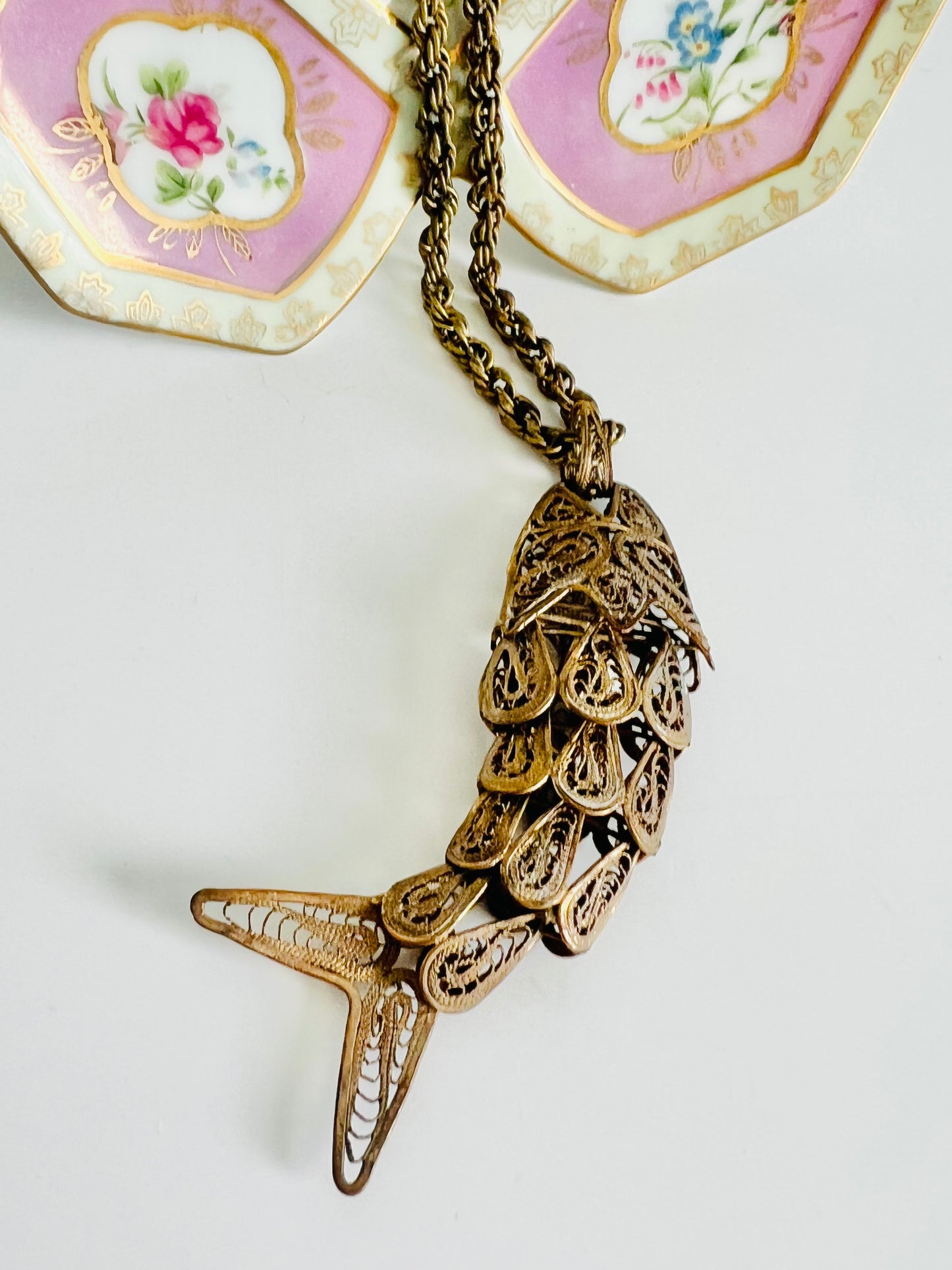 Large Vintage 1960s Brass Filigree Articulated Fish Necklace